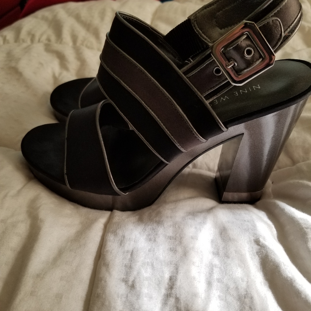 Nine West Sandles